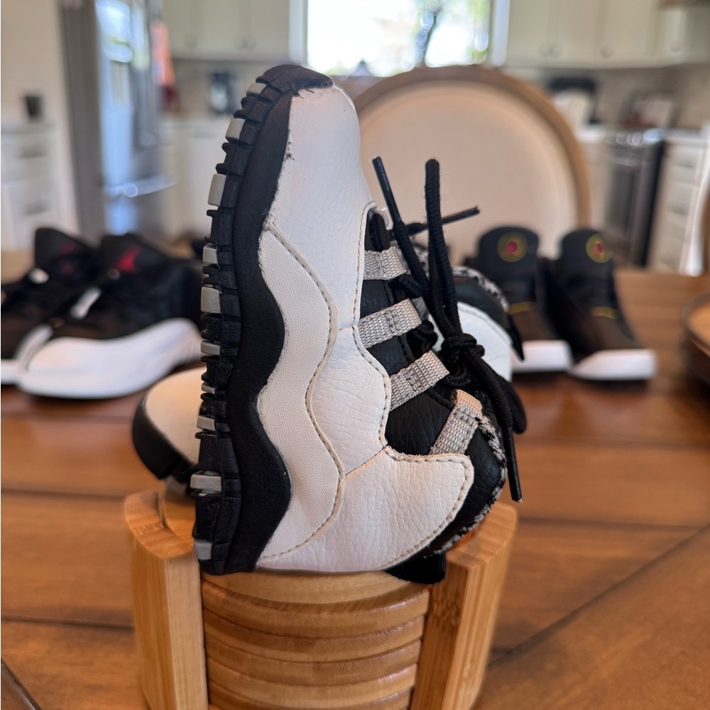Jordan 10 Steel Toddler - Picture 2 of 3